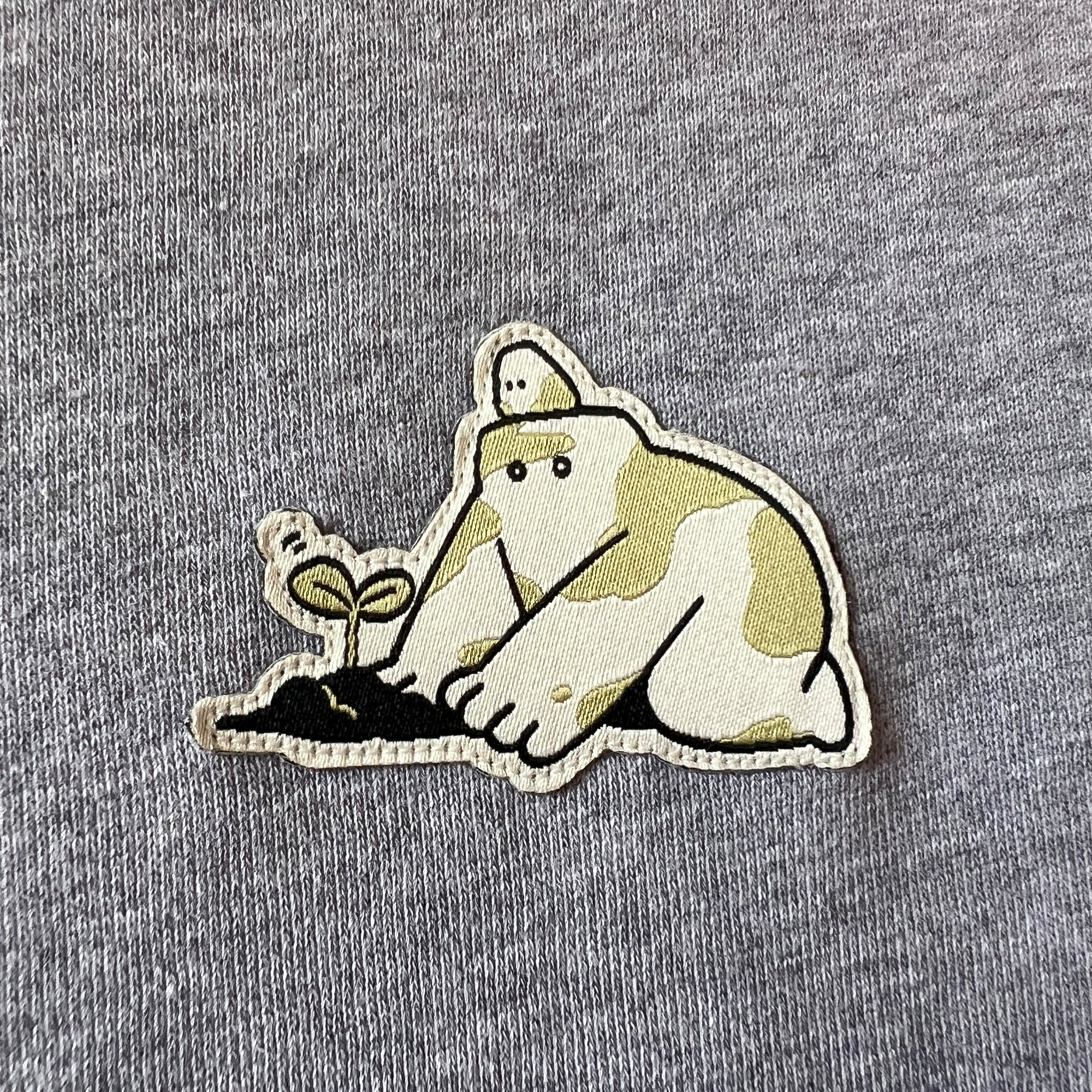 Friend patch crewneck fleece sweater grey