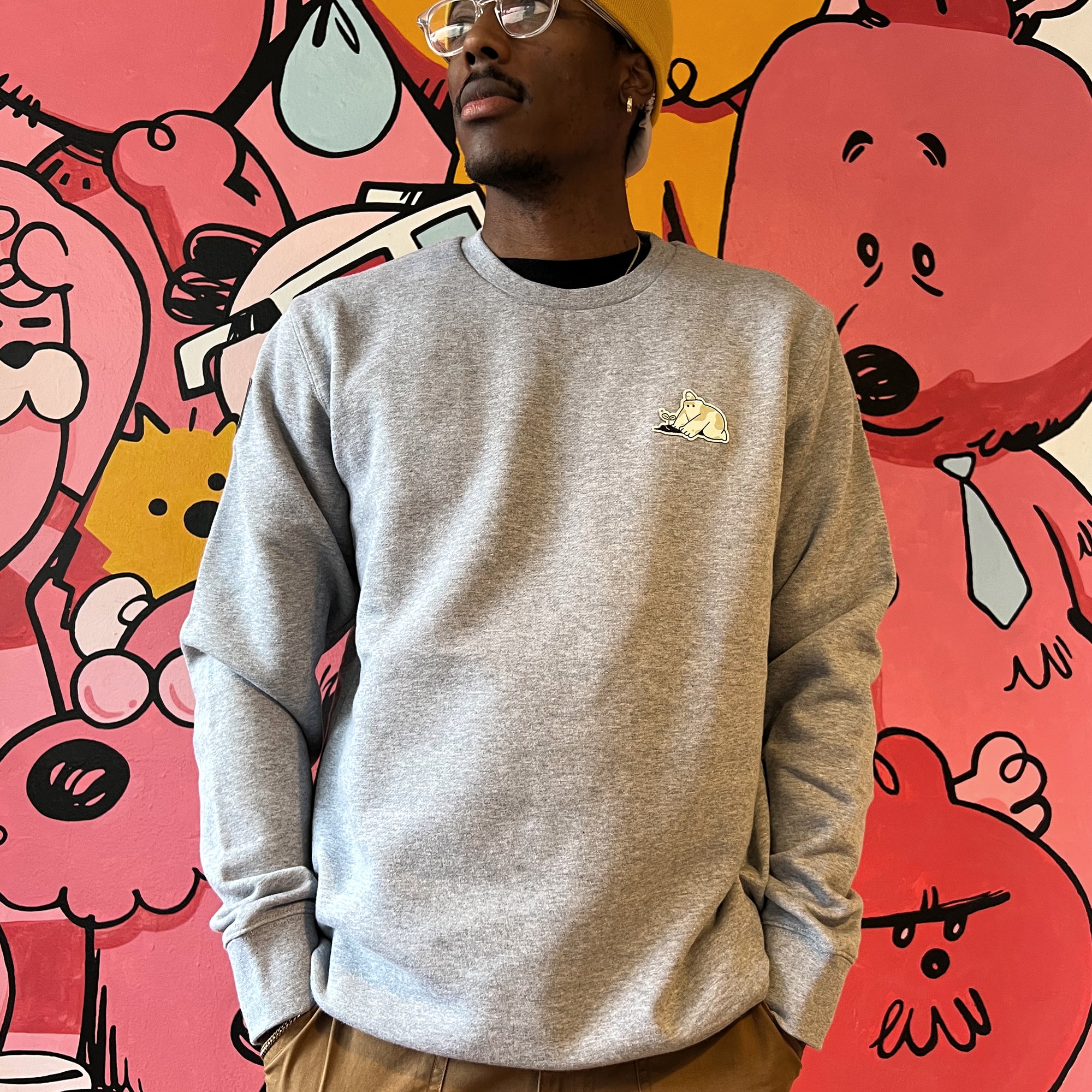 Friend patch crewneck fleece sweater grey